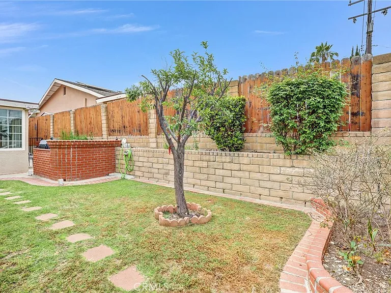 3515 S Forecastle Ave — Photo 3