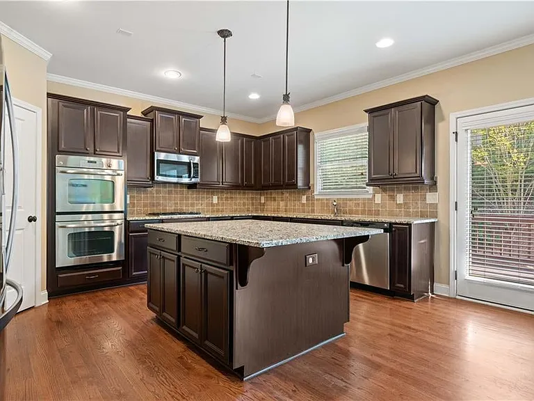 2180 Hilltop Overlook Way — Photo 7