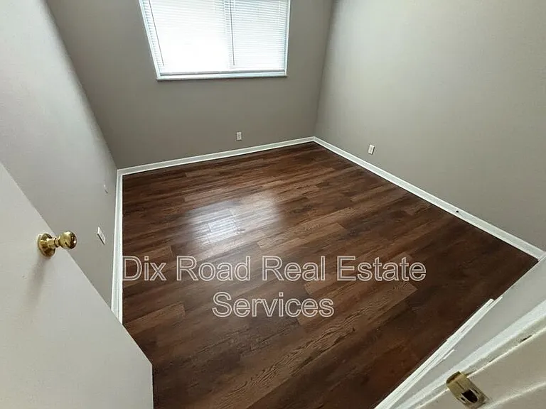 415 Sycamore Rd #D3 — Photo 13