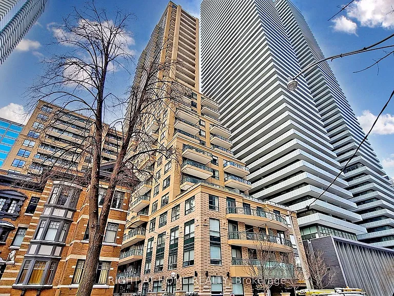 35 Hayden St #709 — Photo 3
