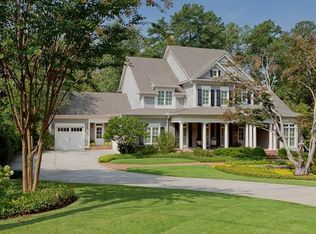 4880 Merlendale Dr, Sandy Springs, GA 30327