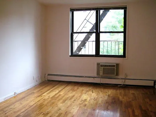 Rented by Level Group | media 28