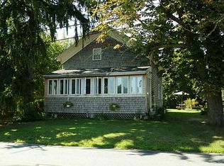 77 Barneyville Rd, Swansea, MA 02777