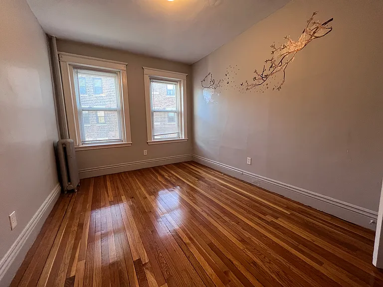 376 Riverway #9 — Photo 9