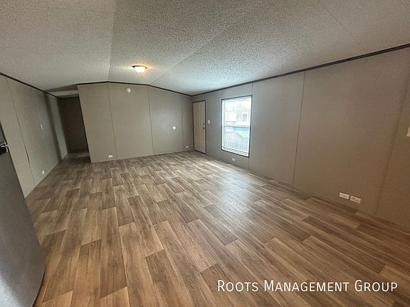 3rd image of 2222 E 8th St Lot 136