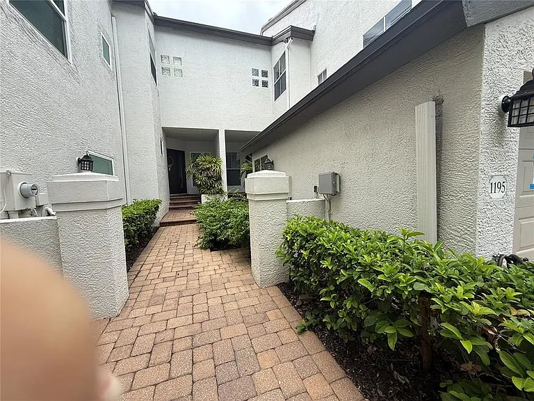 1195 Shipwatch Cir — Photo 1