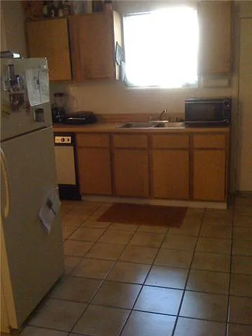 1310 Cleburne St #4 — Photo 2
