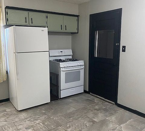 5th image of 5338 NW Glenn Ave