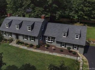 108 North St, Roxbury, CT 06783