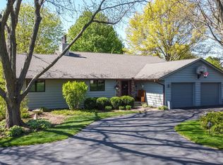 9567 Ridgeview Rd, Belvidere, IL 61008