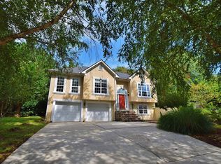 5229 Bowman Springs Trl, Flowery Branch, GA 30542