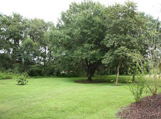 3110 McIntosh Rd, Dover, FL 33527