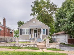 4931 Heege Rd, Saint Louis, MO 63123