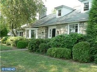 27 W Pothouse Rd, Phoenixville, PA 19460