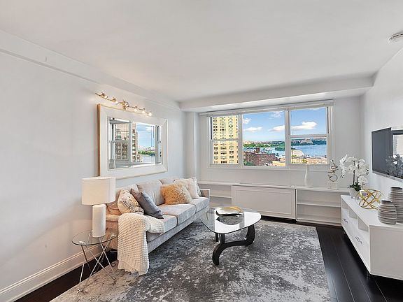 4th image of 445 E 86th St APT 16C