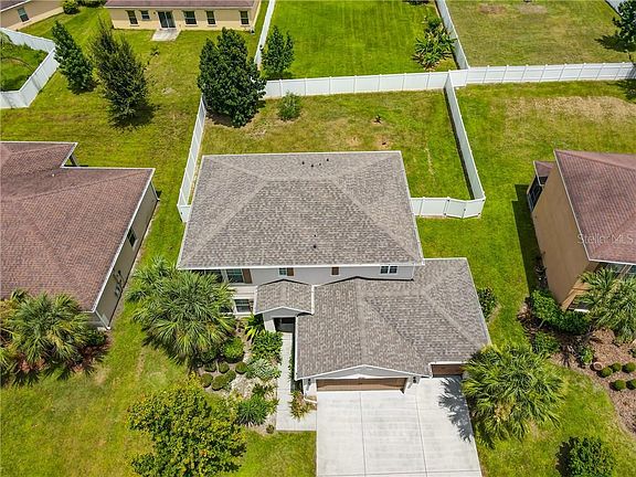 4th image of 4051 Marina Isle Dr