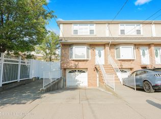 49 Endview St, Staten Island, NY 10312
