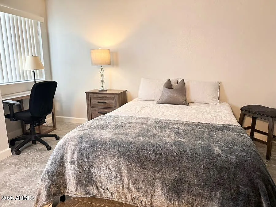 3 bed, 1.5 bath, 1107 sqft, $2,400 — Photo 3