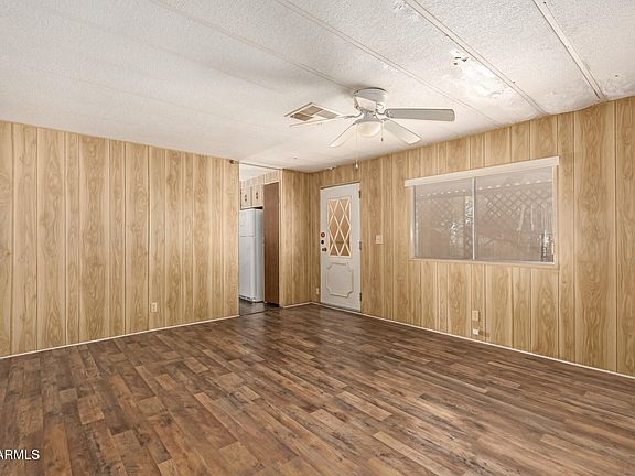 4th image of 24926 W WATKINS Street