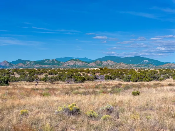 62 Camino Rosa Linda, Lamy, NM 87540