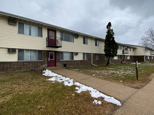 Village Apartments (St. Pt.)