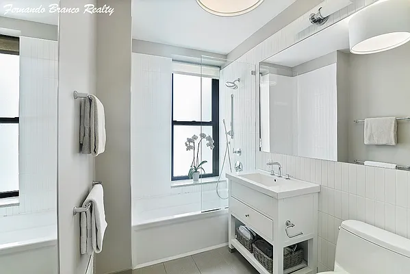 Rented by Fernando Branco Realty LLC | media 18