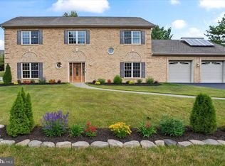 7304 Sandy Hollow Rd, Harrisburg, PA 17112