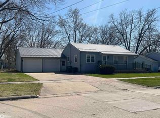 704 W Fillmore Ave, Fairfield, IA