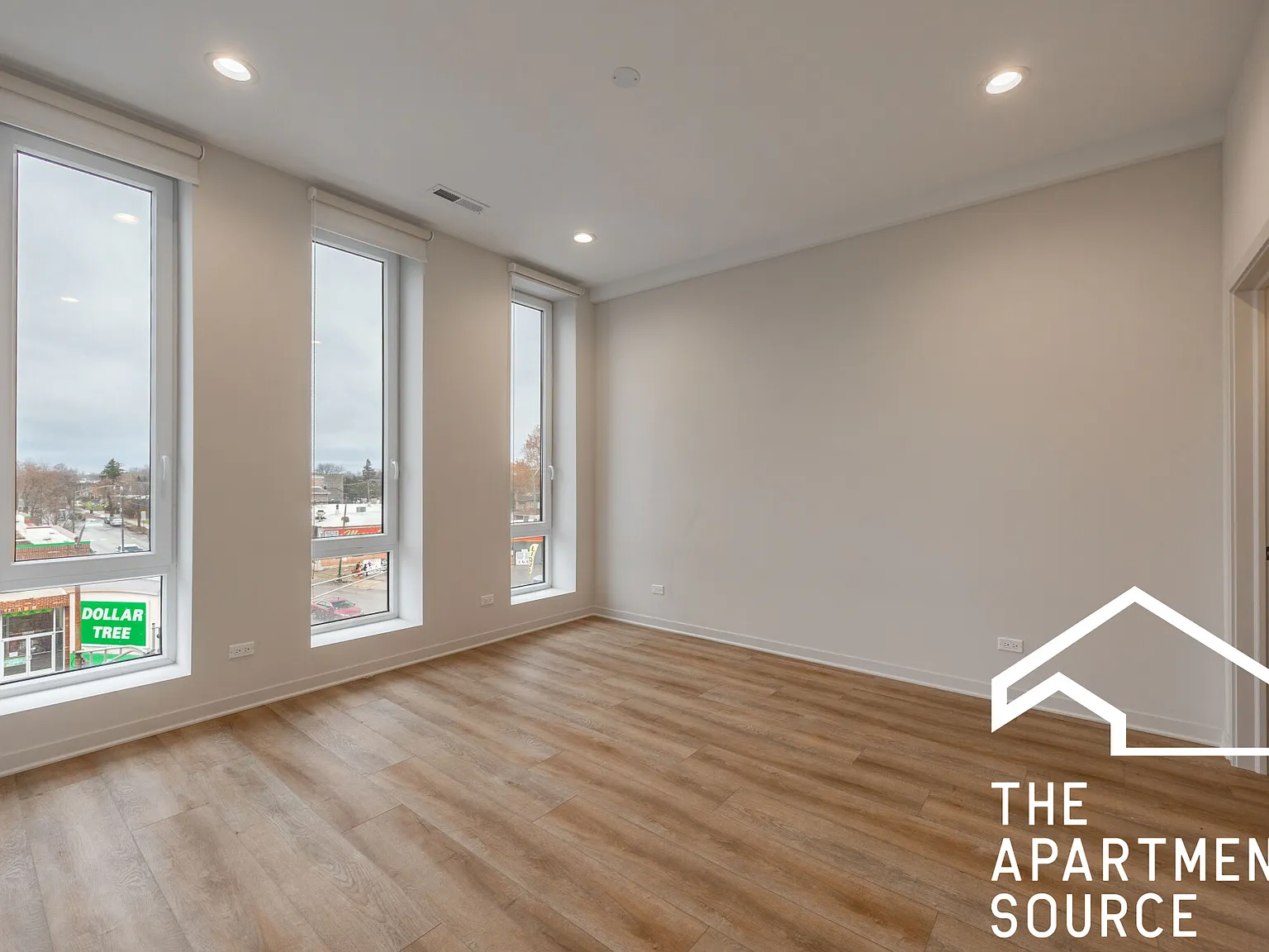 1 bed, 1.5 bath, 1150 sqft, $2,450 — Photo 3