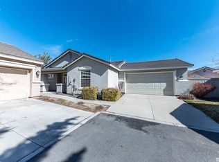 10457 Summershade Ln, Reno, NV 89521