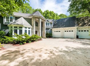 5453 Fairview St, Stevensville, MI