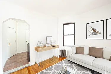 Rented by R New York