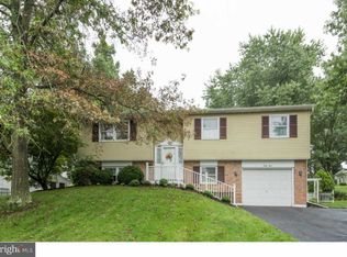 44 Indian Valley Ln, Telford, PA 18969