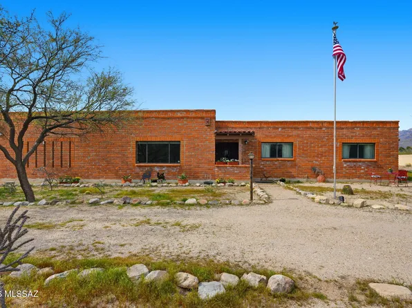 3121 N Conestoga Ave, Tucson, AZ 85749