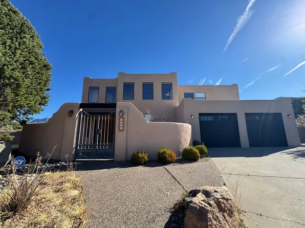 5024 Calle De Tierra NE, Albuquerque, NM 87111