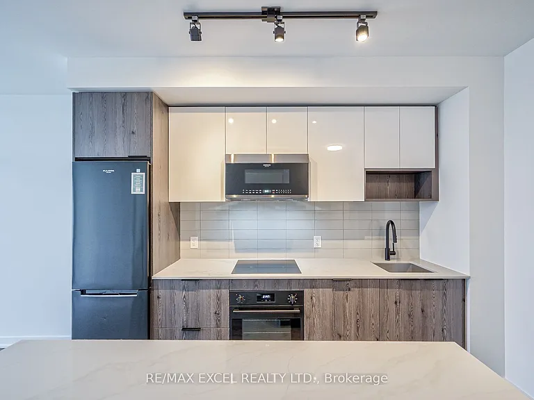 5 Defries St #1105 — Photo 15