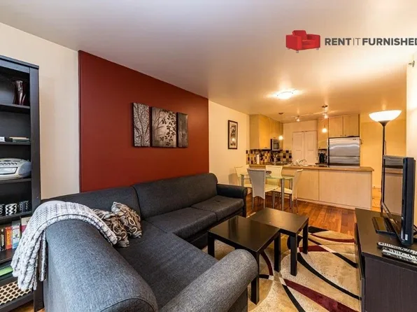 819 Hamilton St, Vancouver, BC V6B 6M2