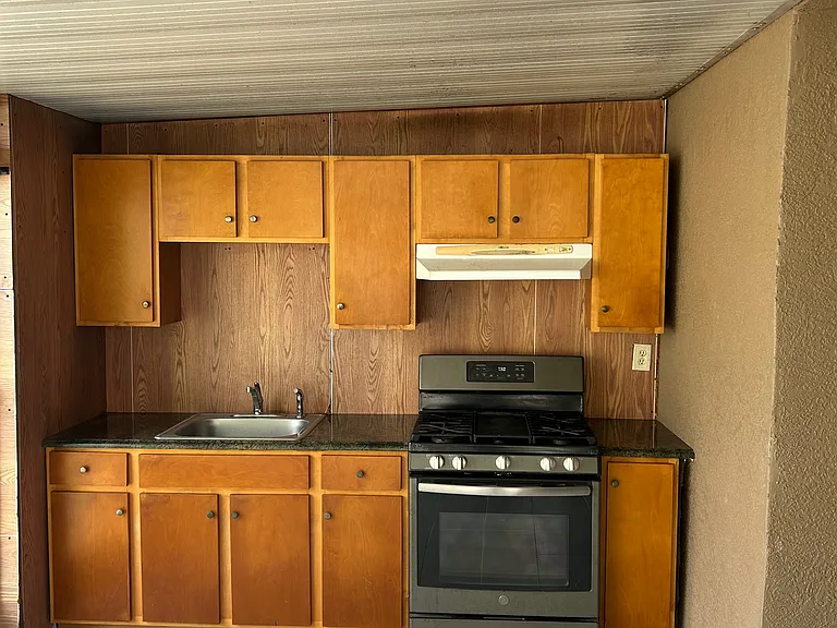 3110 Summer House Dr — Photo 15