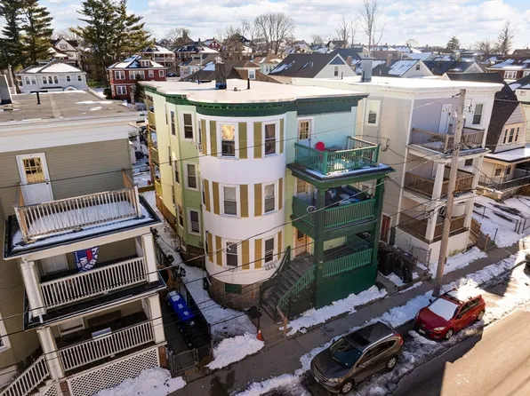 44 Mora St, Dorchester, MA 02124