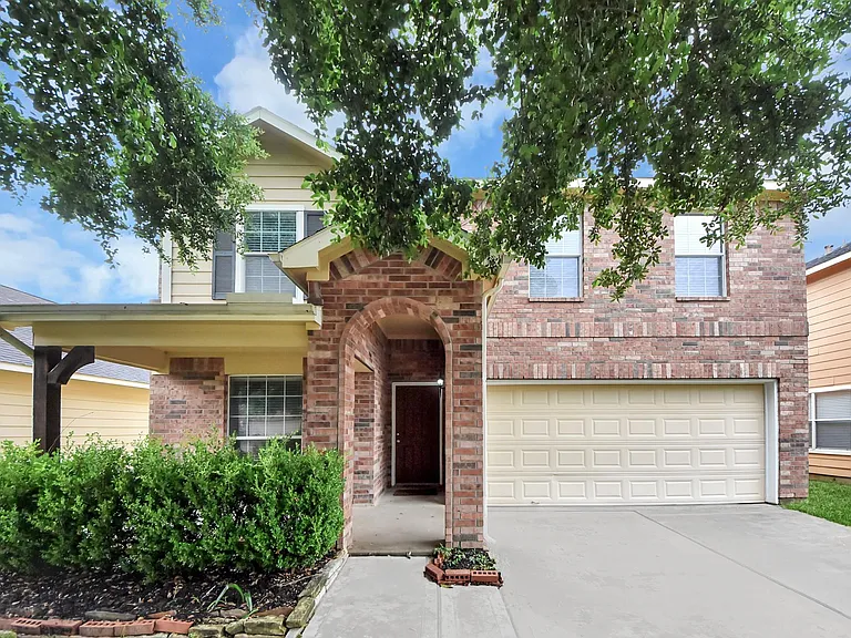 26526 Marble Point Ln — Photo 2