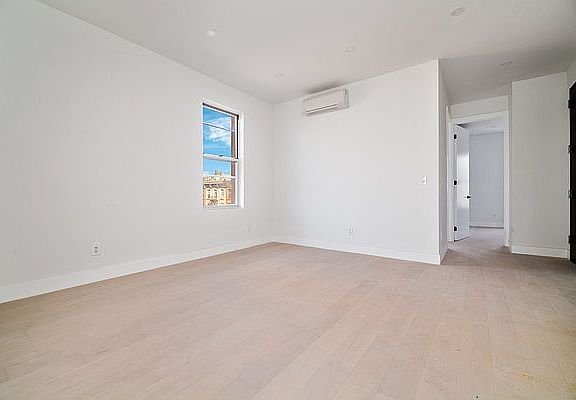 3rd image of 368 Court St #1