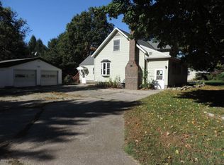 5132 Washington Ave, Saint Joseph, MI 49085