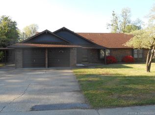 2703 Gibson St, Muskogee, OK 74403