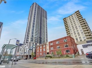 60 Frederick St #1409, Kitchener, ON N2H 0C7