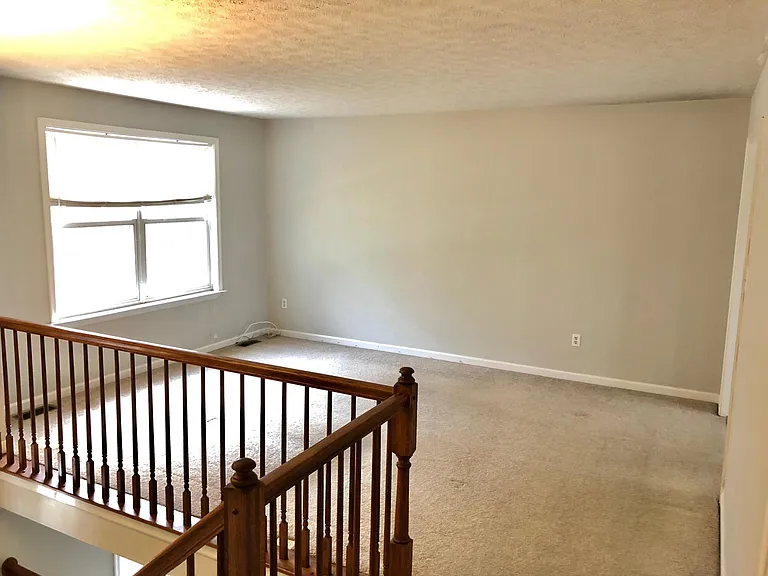 106 W Virginia Ave — Photo 6