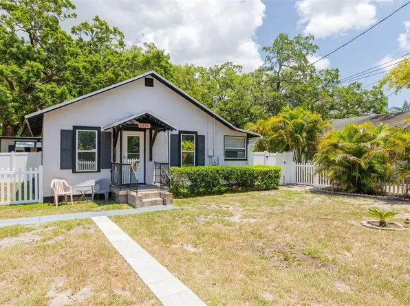 1235 Bass Blvd, Dunedin, FL 34698