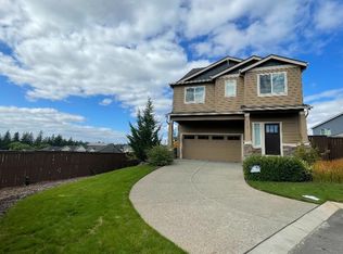 7443 NW Oakfern Dr, Portland, OR 97229