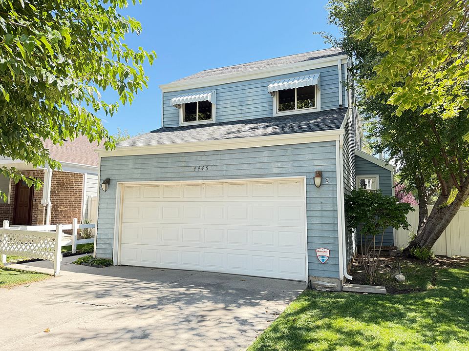 1st image of 4445 S Roxborough Ct