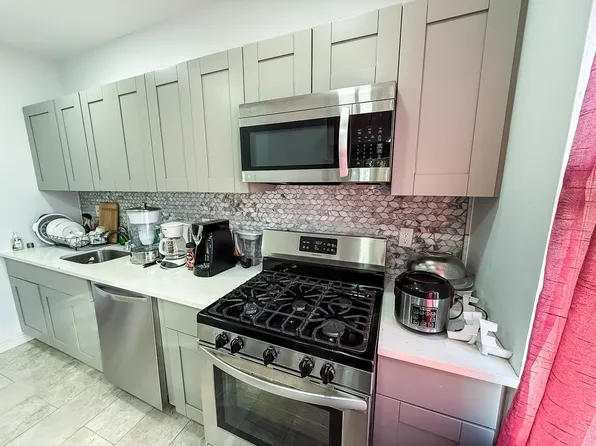 25 Weldon St, Jersey City, NJ 07306