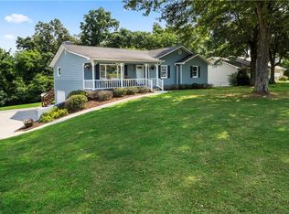 20 Farmbrook Dr SW, Cartersville, GA 30120
